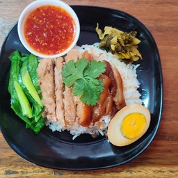 ข้าวขาหมู