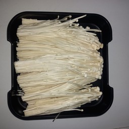 เห็ดเข็มทอง