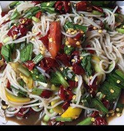 Northeastern Style Spicy Papaya Salad with Vermicelli