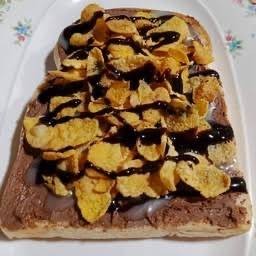 ปังปิ้งเนยคอนเฟลกราดช็อกโกแลต