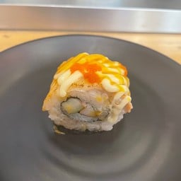 แซลมอน เบิร์น สไปซี่ โรล