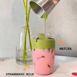 Strawberry Matcha Latte