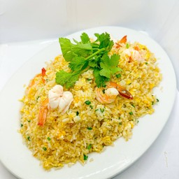 ข้าวผัดจานใหญ่