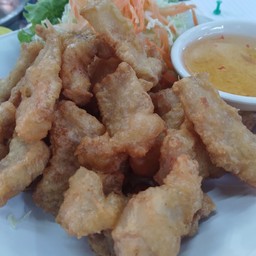 หมูสามชั้นทอดน้ำปลา