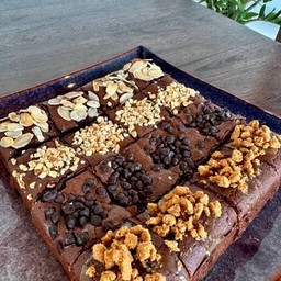 Brownie (L16) | บราวนี่ 16 ชิ้น