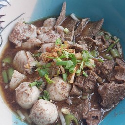 เกาเหลาหมูน้ำตก