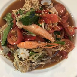 ตำมาม่าทะเล