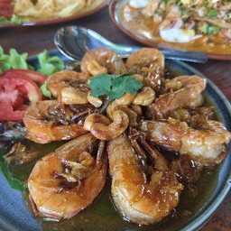 กุ้งทอดซอสมะขาม