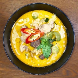ราดหน้า-ผัดซีอิ๋ว ลาซาล