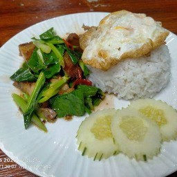 Crispy Pork Kale With Rice