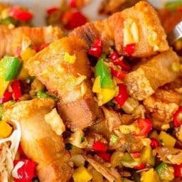 หมูกรอบคั่วเกลือ