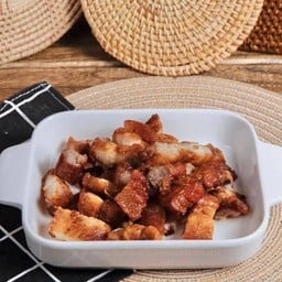 หมูสามชั้นทอดน้ำปลา