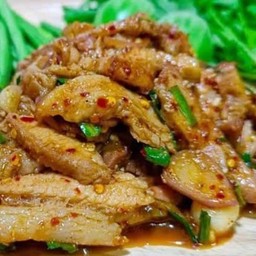 น้ำตกหมู