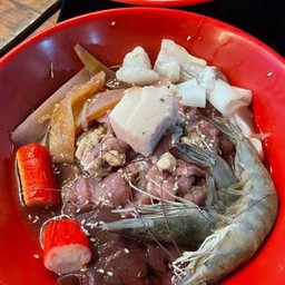 หมูกระทะใหญ่