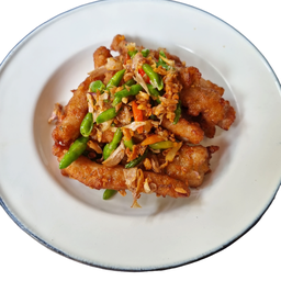 หมูทอดพริกกระเทียมขีดละ (กับข้าว)