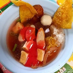 เย็นตาโฟ