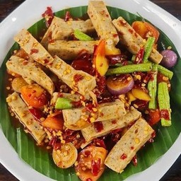 ตำเหลาหมูยอ