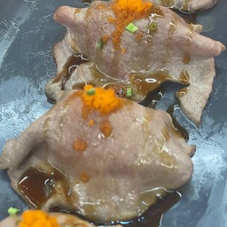 เนื้อใบพายเบิร์นไฟราดซอสเทอริยากิ