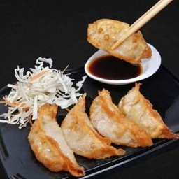 เกี๊ยวซ่าทอด(6ชิ้น)