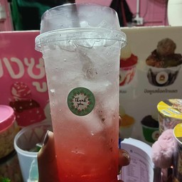 แดงโซดา