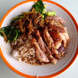 ข้าวขาหมู & ผัดไท เฮียเปี๊ยก (Khao Kha Mu & Pad Thai Here Piak) Food Court Bangna Tower B