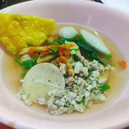 เส้น+เกี๊ยวหมู น้ำใส