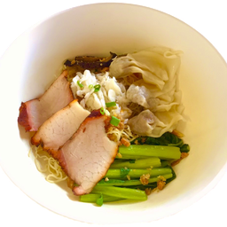 บะหมี่เกี๊ยวหมู หมูแดง ปู เห็ดหอม