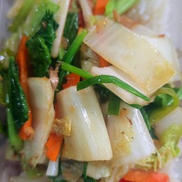 ผัดผักรวมมิตร ( ผักล้วน )