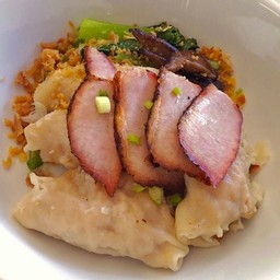 เกี๊ยวกุ้ง หมูแดง เห็ดหอม