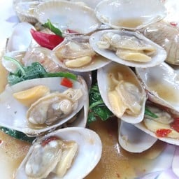 หอยลายผัดโหระภา