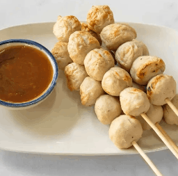 ลูกชิ้นหมูสด 500g.