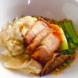 เกี๊ยวหมู กรอบ(หรือ บะเต็ง) ปู เห็ดหอม