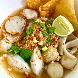 ก๋วยเตี๋ยวเย็นตาโฟ ต้มยำมะนาวสด จรัญ37