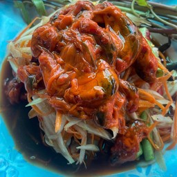 ตำหอยดอง(ปู ปลาร้า)