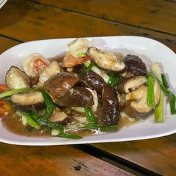 เห็ดหอมผัดกุ้งสด