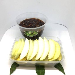 ชุดมะม่วง + น้ำปลาหวานใส่กะปิ