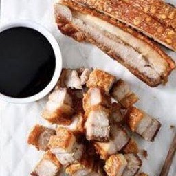 หมูกรอบทอด
