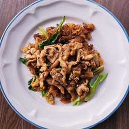 ผัดซีอิ้วหมู