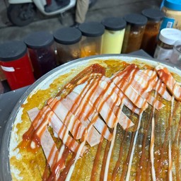 เครป พิซซ่า ไส้กรอก แฮม เบคอน ชีส