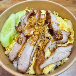 ข้าวไข่ข้นคอหมูทอด