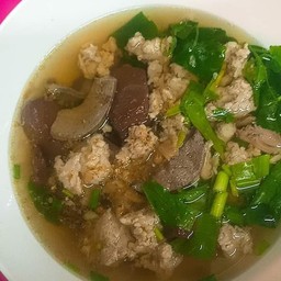 ต้มเลือดหมูใบตำลึง สูตรกัปตัน