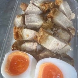 ข้าวหมูกรอบ+ไข่ต้ม1ฟอง