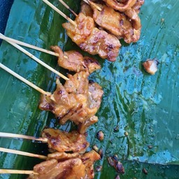 หมูปิ้งเตาถ่านคุณสมพร✡️