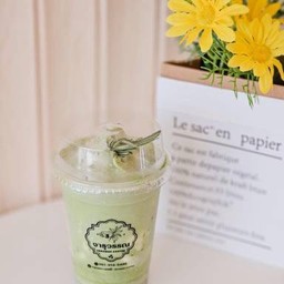 ซิกเนเจอร์ มัทฉะ เฟรปเป้