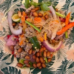 ยำวุ้นเส้นโบราณหมูสับ