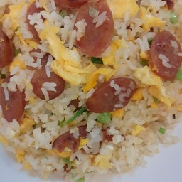 ข้าวผัดกุนเชียง