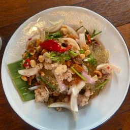 ยำวุ้นเส้นหมูสับโบราณ