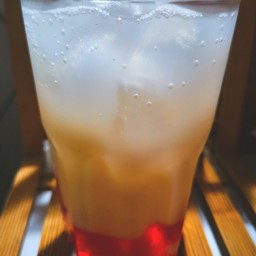 สตรอเบอรี่คูลท์ซ่า