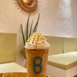 คาราเมลมัคคิอาโต้ปั่น