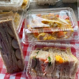 ชุดอิ่มจุใจ ข้าวไข่ข้นปูอัดแฮมไส้กรอก แซนวิชไส้ทะลัก แซนวิช4ไส้